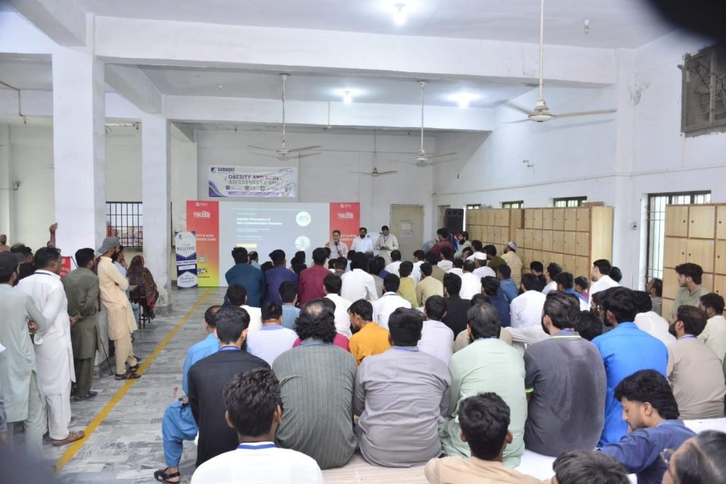 LDF public awareness session and free screening camp at Sadaqat Corporation, Faisalabad, 28 August 2026 (photo 41)